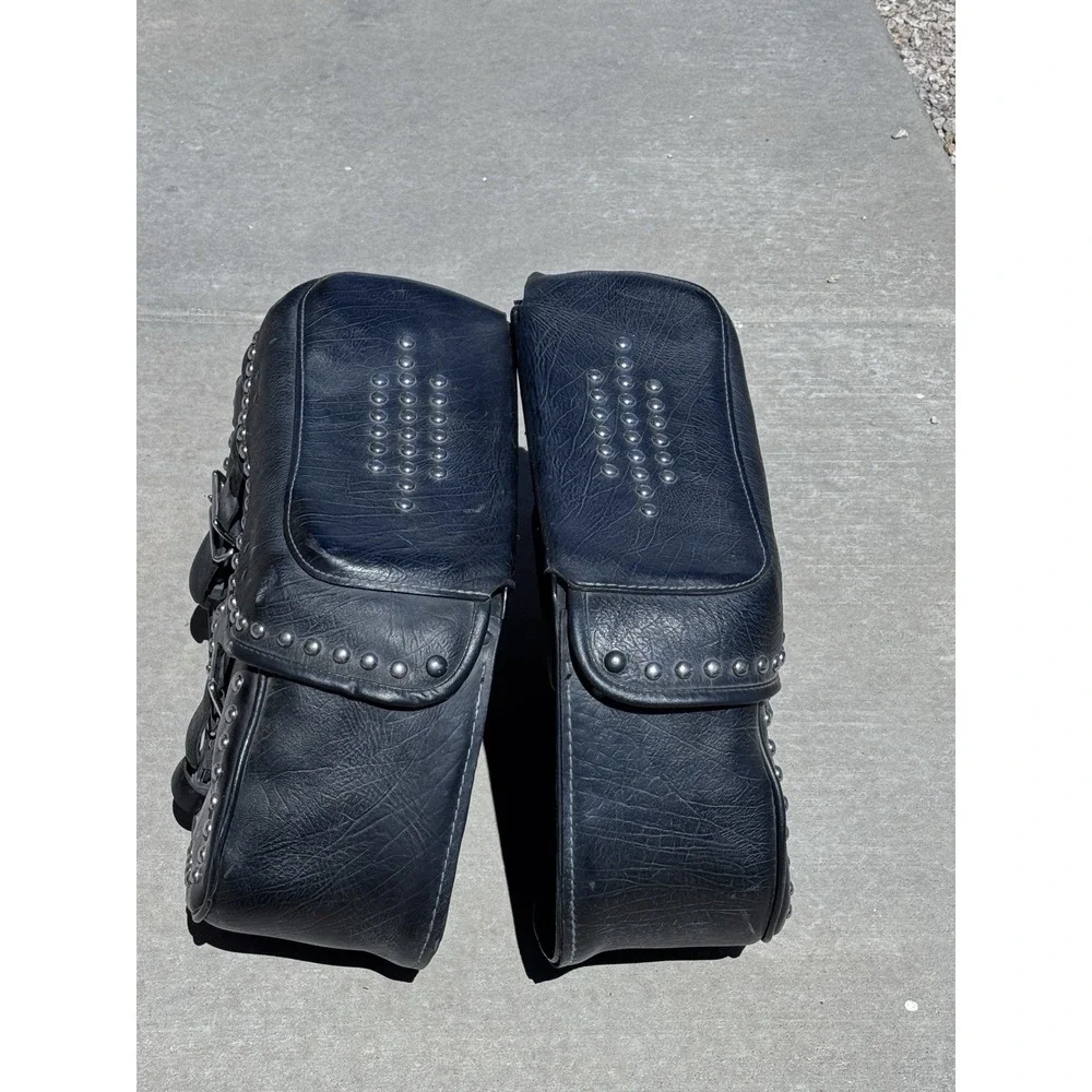 00-06 Harley Davidson Heritage Softail FLSTCI Saddle Bags SaddleBags